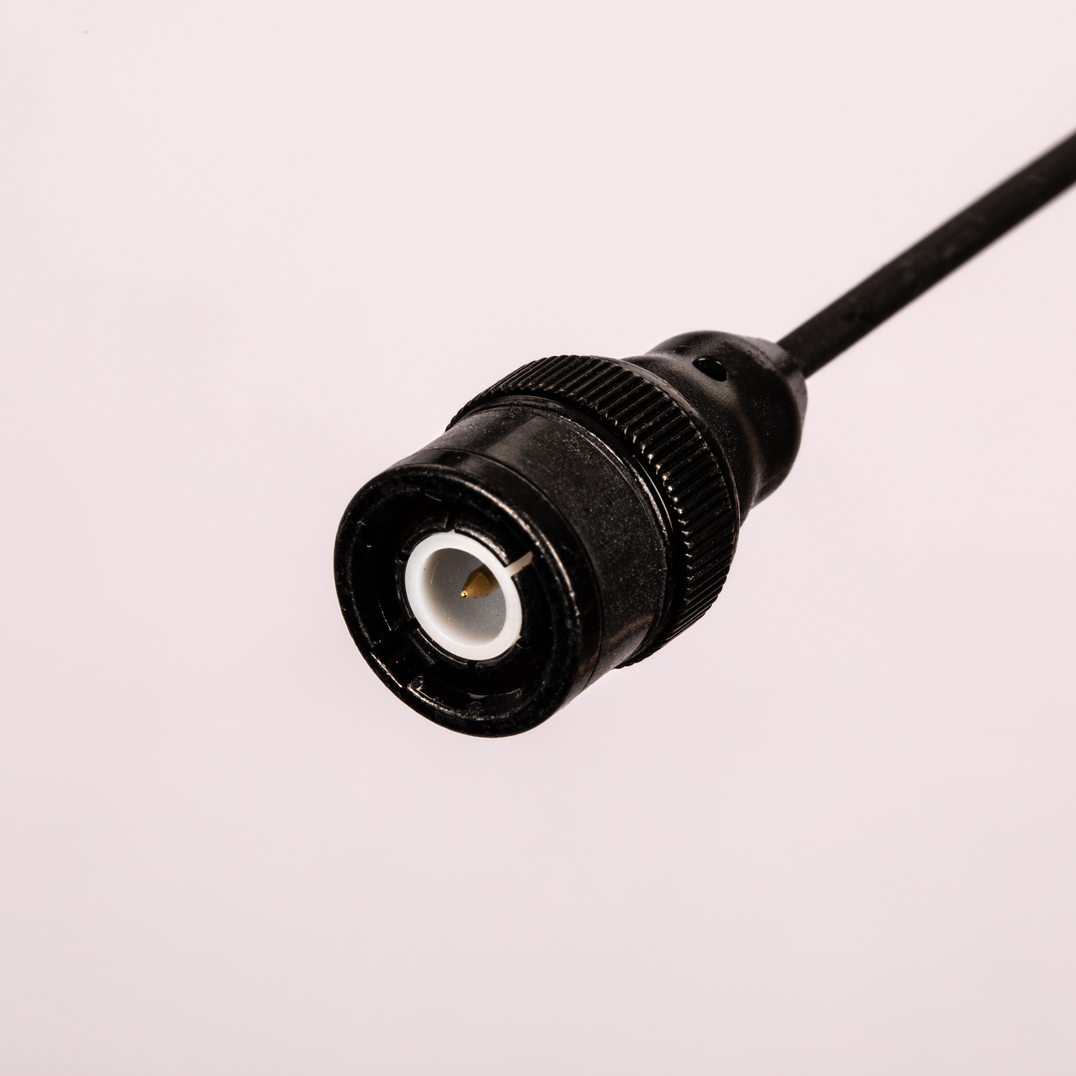 black antenna with bnc connector